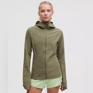 NWT Lululemon Mist Over Windbreaker‎